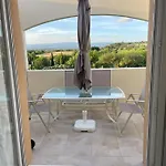 Superbe Appartement En Residence Privee